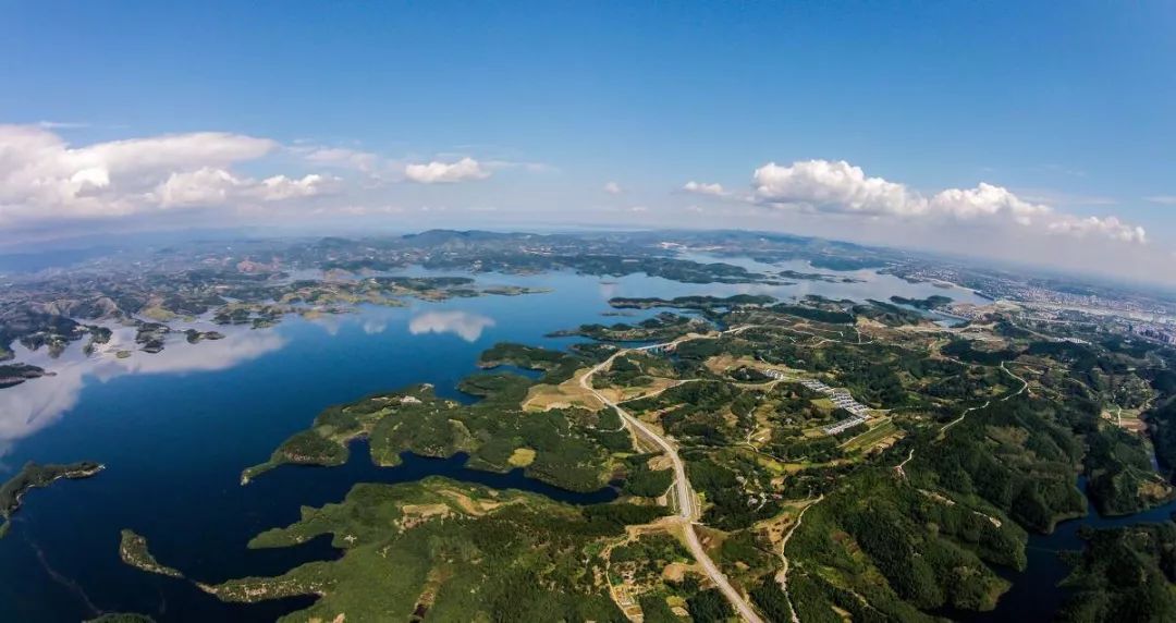 湖北全景,地理、文化、经济与社会变革多维透视